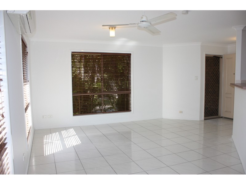 32 Turquoise Place, Wavell Heights QLD 4012