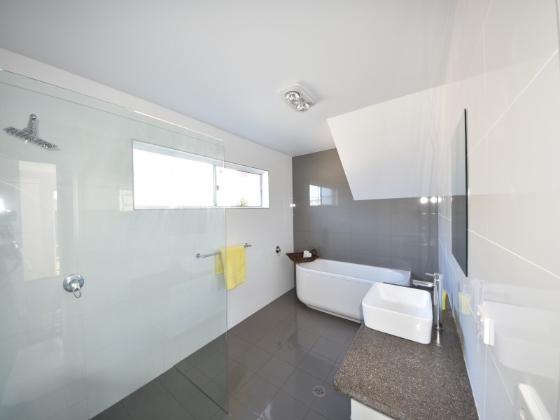 47 Glen Mia Drive, Bega NSW 2550