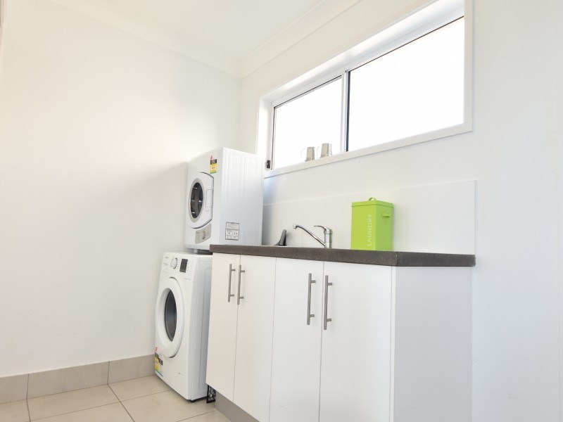 47 Glen Mia Drive, Bega NSW 2550