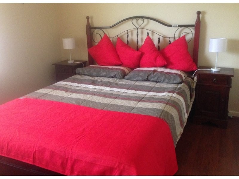 7 Bernice Way, Thornlie WA 6108