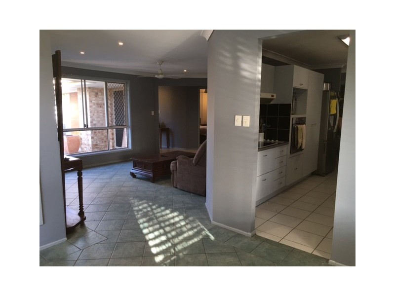 36 Merridown Drive, Merrimac QLD 4226