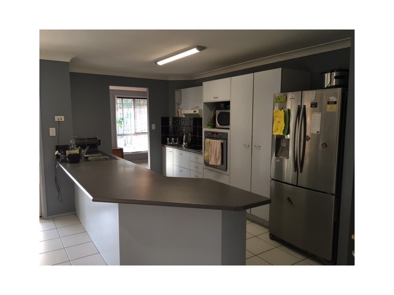 36 Merridown Drive, Merrimac QLD 4226