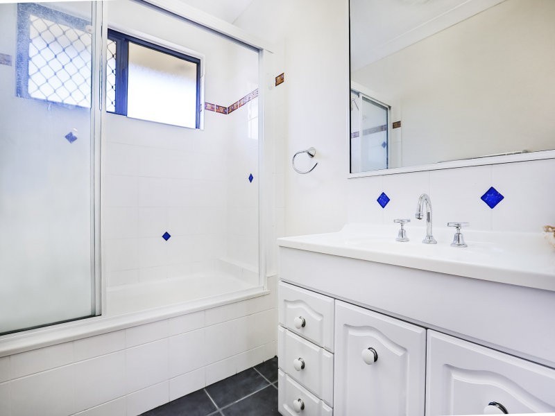 28 Lakeshore Circuit, Idalia QLD 4811