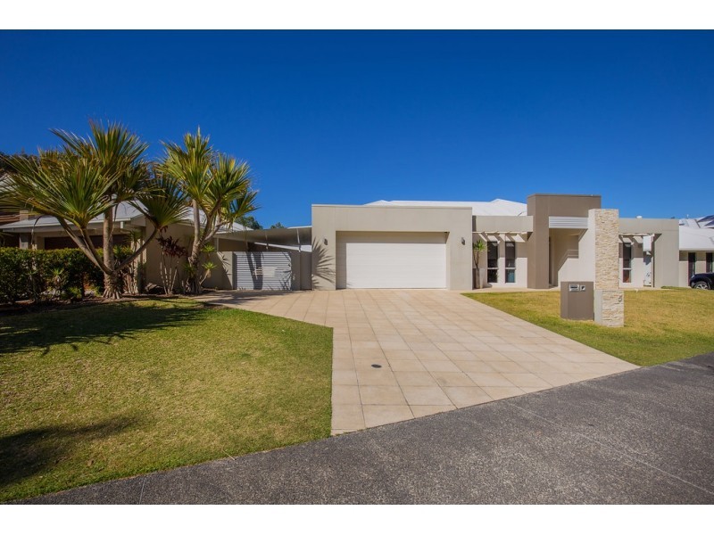 5 Ausmaid Lane, Coomera Waters QLD 4209