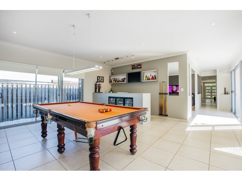 5 Ausmaid Lane, Coomera Waters QLD 4209