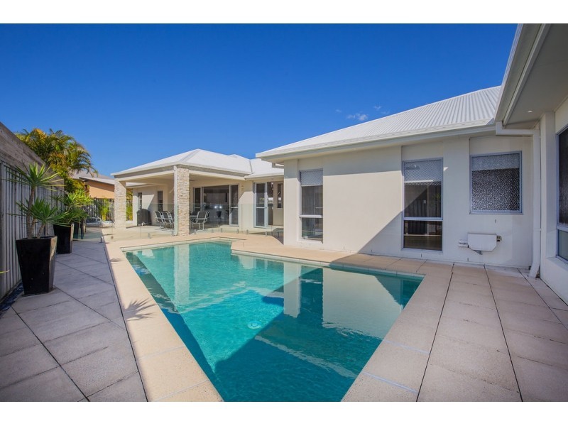 5 Ausmaid Lane, Coomera Waters QLD 4209
