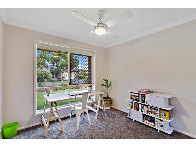 1 Baumea Court, Elanora QLD 4221