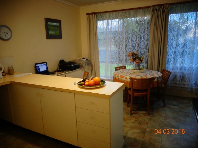 38 Howard Avenue, Churchill VIC 3842