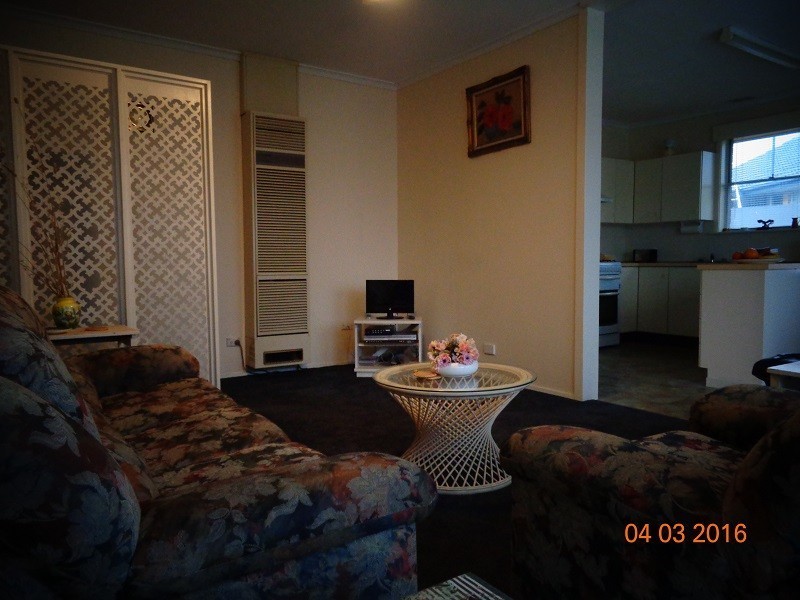 38 Howard Avenue, Churchill VIC 3842