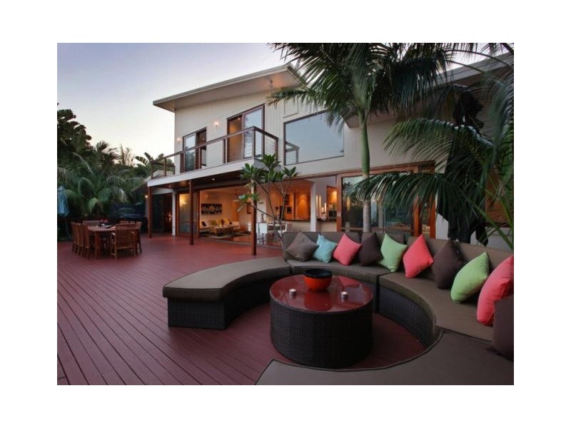 Broadbeach Waters QLD 4218