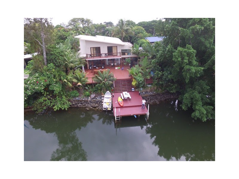 Broadbeach Waters QLD 4218