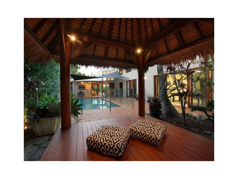 Broadbeach Waters QLD 4218