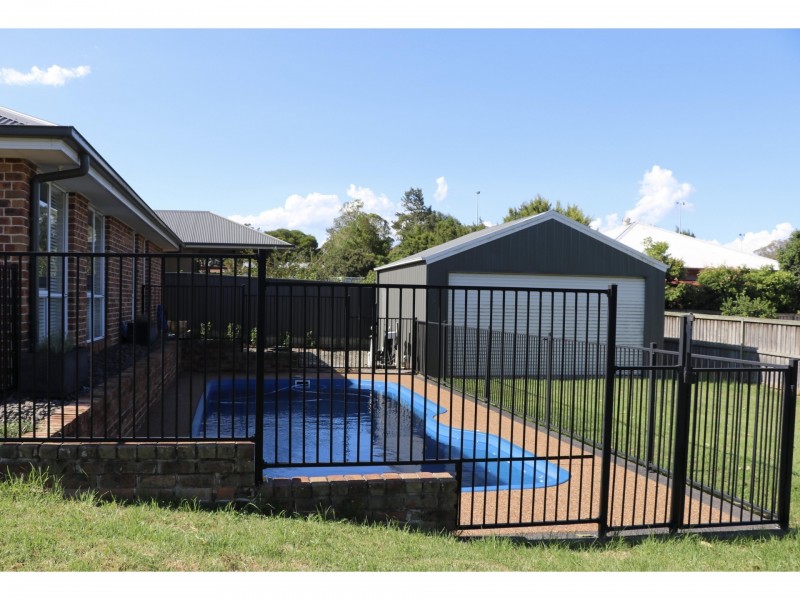 40 Raworth Avenue, Raworth NSW 2321