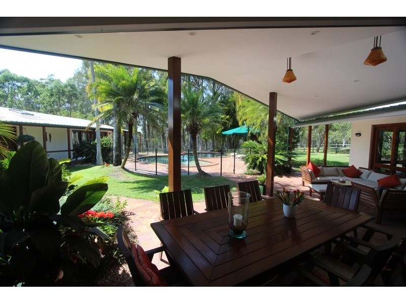 69 Taylor Road, Thornlands QLD 4164