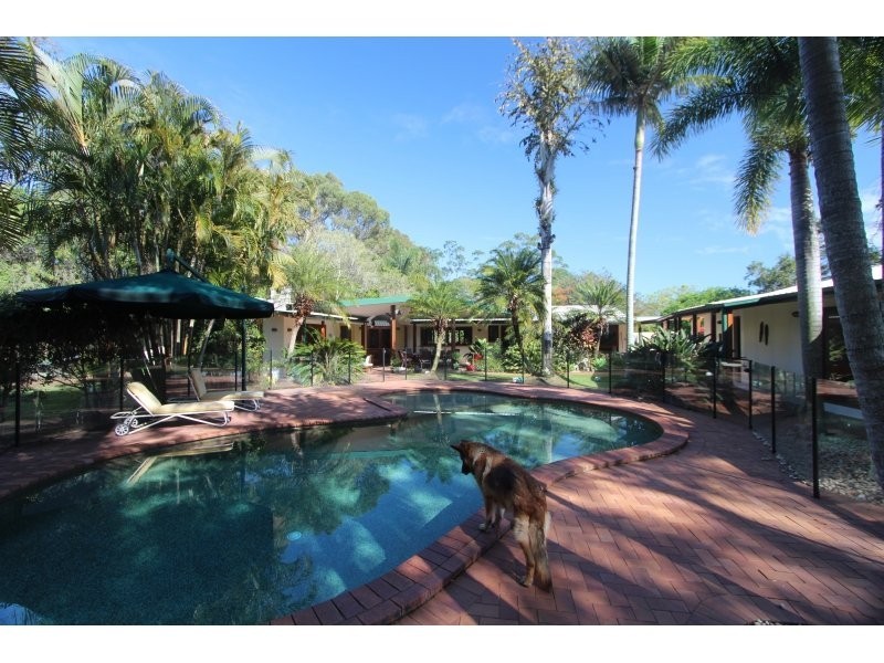 69 Taylor Road, Thornlands QLD 4164