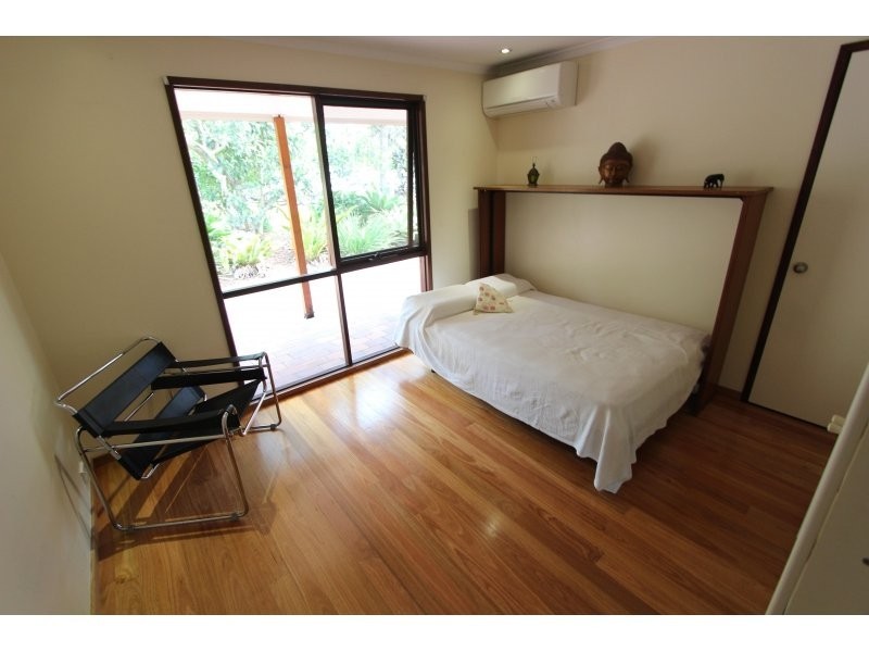 69 Taylor Road, Thornlands QLD 4164