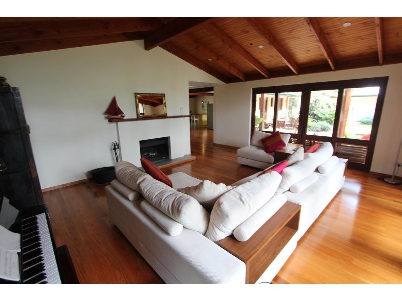 69 Taylor Road, Thornlands QLD 4164