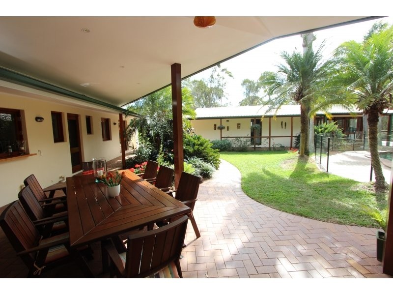 69 Taylor Road, Thornlands QLD 4164