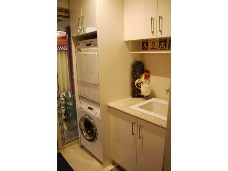 14 Plowman Circle, Maylands WA 6051