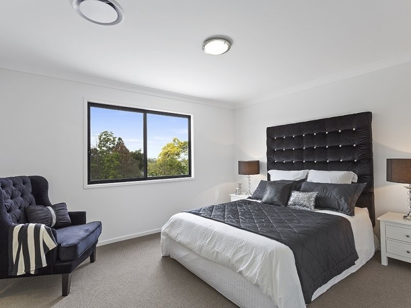 830 Oxley Road, Corinda QLD 4075