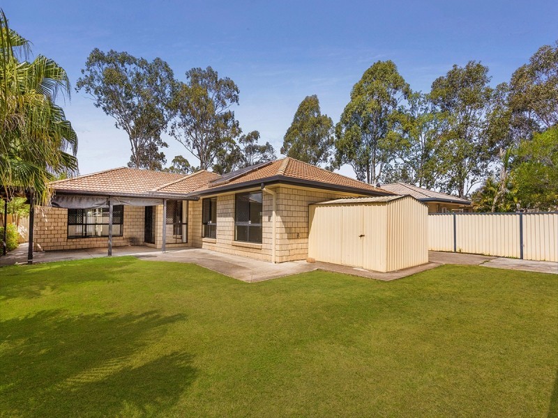 9 Daintree Place, Redbank QLD 4301