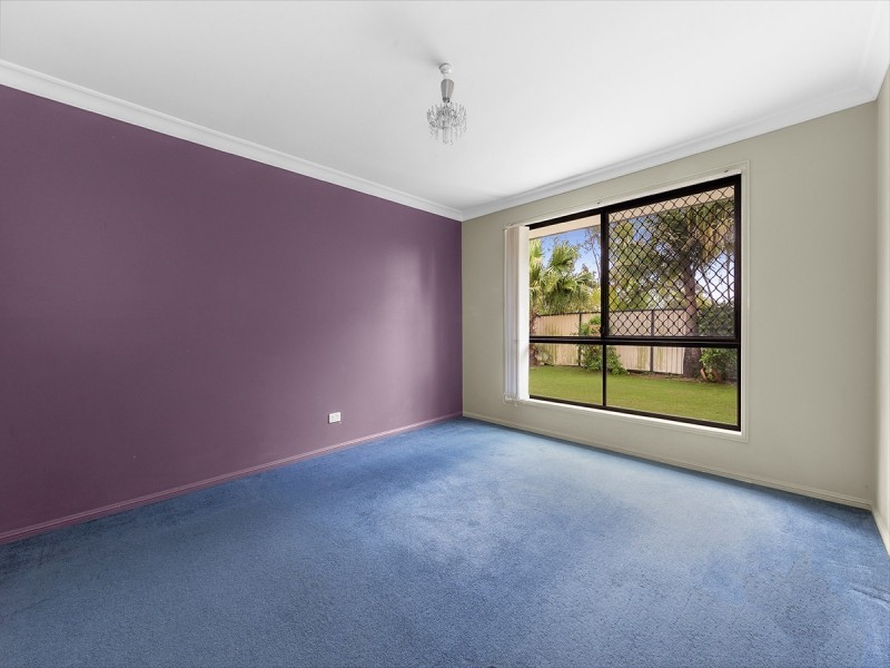 9 Daintree Place, Redbank QLD 4301