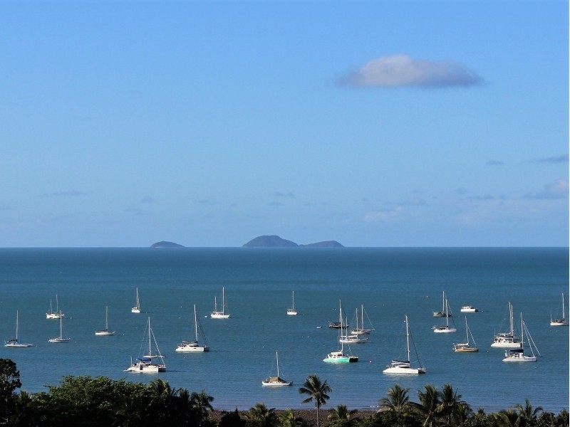 17/10 Golden Orchid Drive, Airlie Beach QLD 4802
