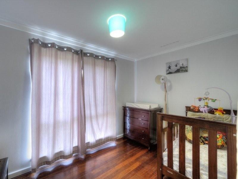 18 Swan Road, High Wycombe WA 6057