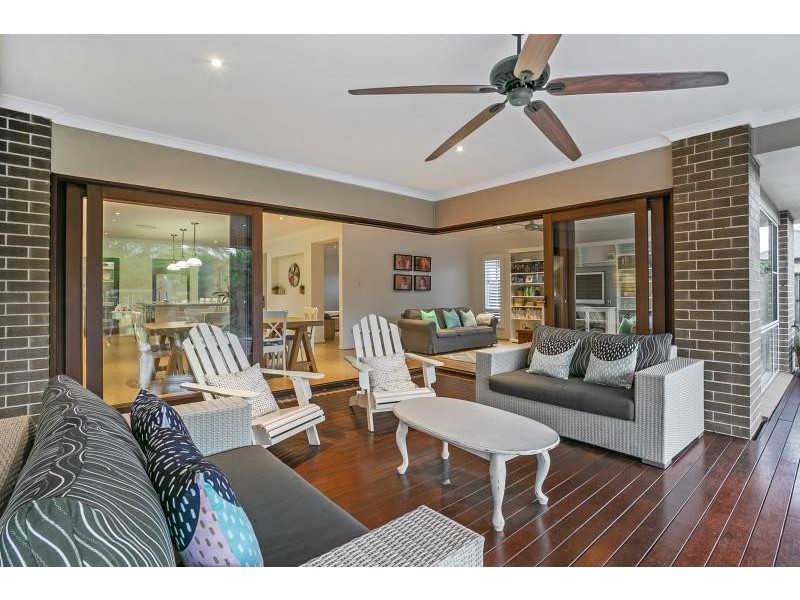 22 Lilly Pilly Place, Moggill QLD 4070