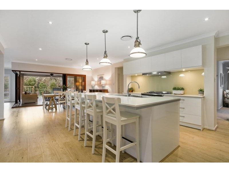 22 Lilly Pilly Place, Moggill QLD 4070