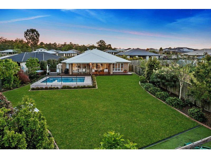 22 Lilly Pilly Place, Moggill QLD 4070