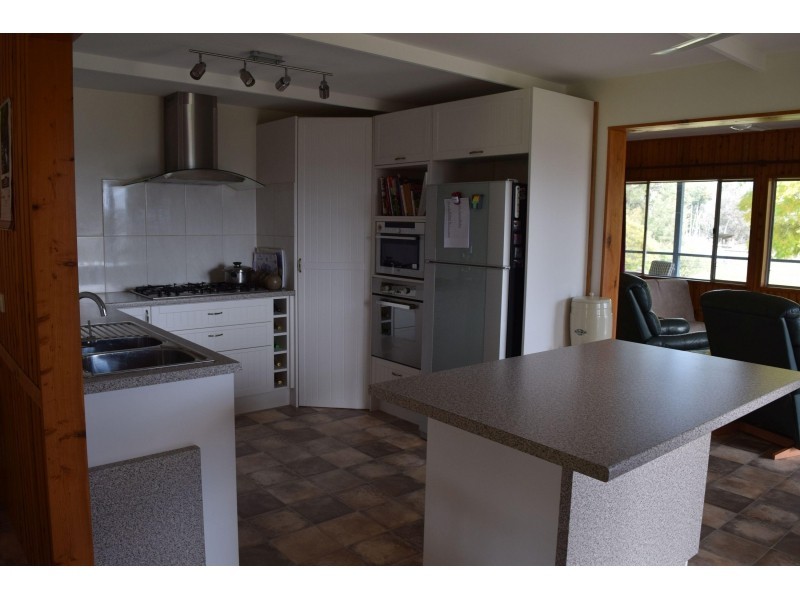 1081 Limestone Road, Ashford NSW 2361