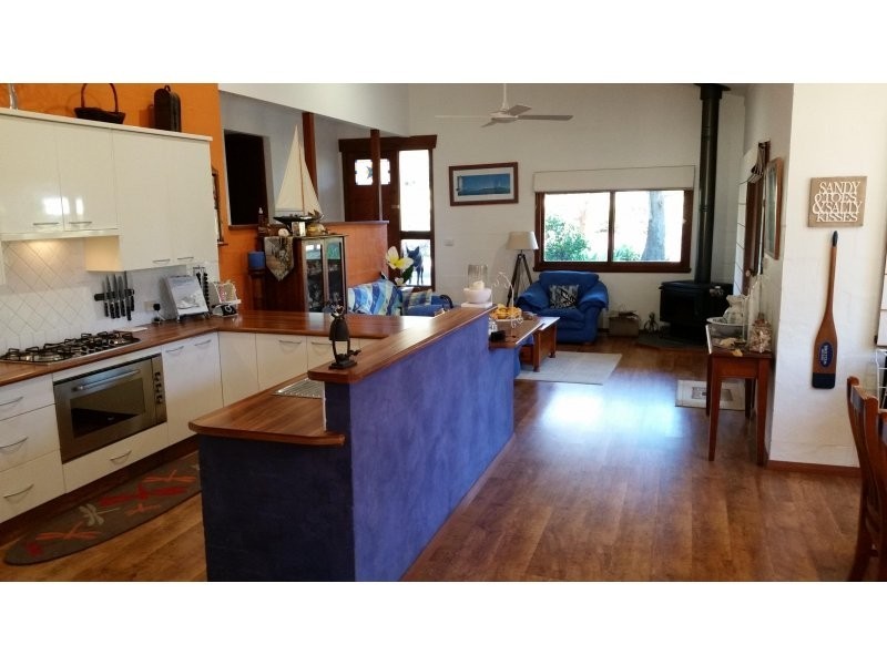 62 South Heron Road, Old Bar NSW 2430