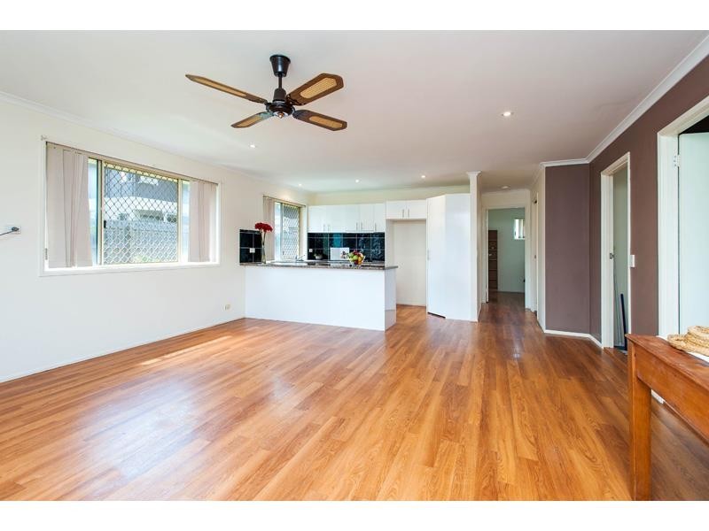 138 Eagleby Road, Eagleby QLD 4207