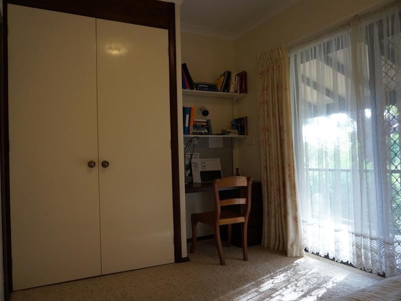 10 Kruger Place, Booragoon WA 6154