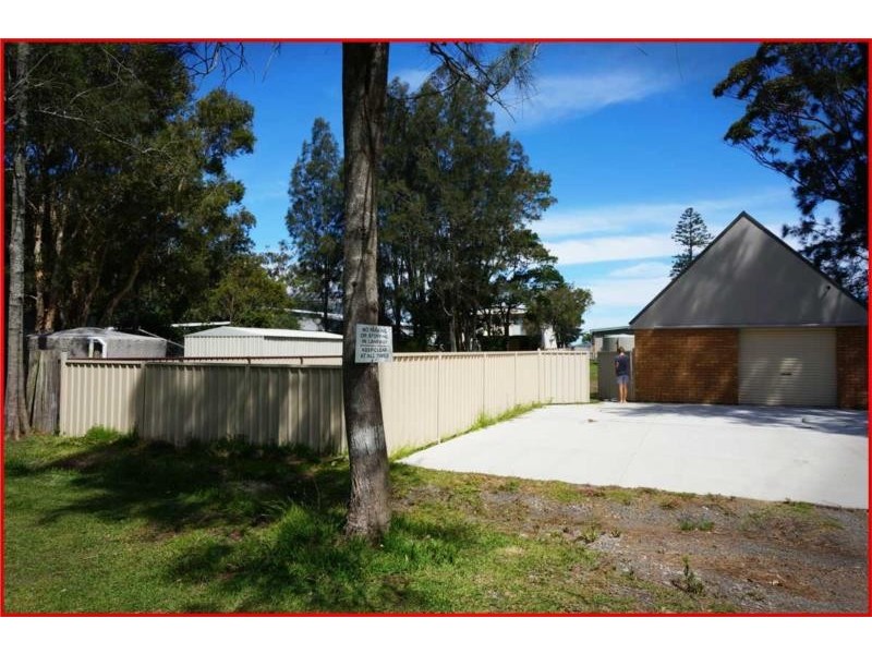 21 Curlew Avenue, Pindimar NSW 2324