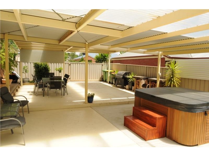 5 Chervil Place, Baranduda VIC 3691