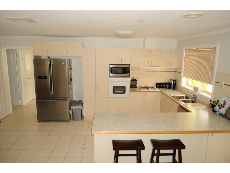 5 Chervil Place, Baranduda VIC 3691