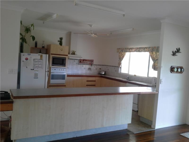 73 Burgess Road, Calico Creek QLD 4570