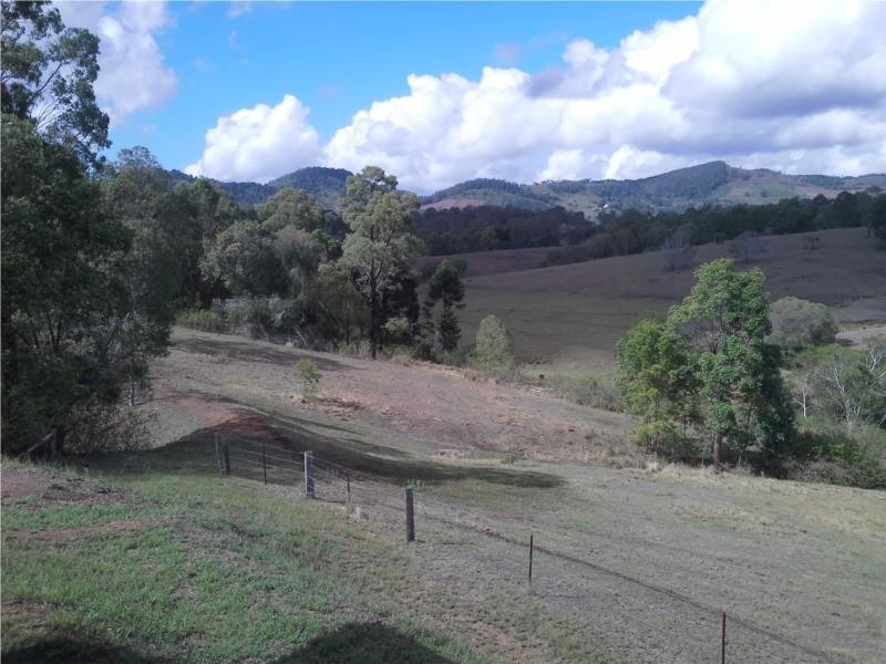 73 Burgess Road, Calico Creek QLD 4570