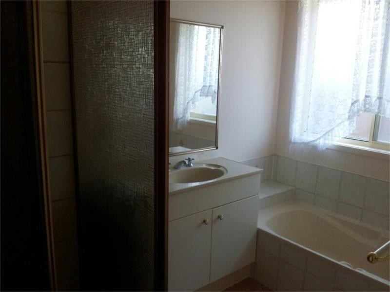 10 Driftwood Avenue, Sussex Inlet NSW 2540