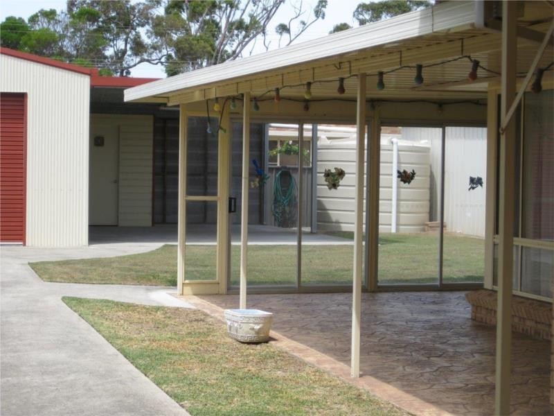 10 Driftwood Avenue, Sussex Inlet NSW 2540