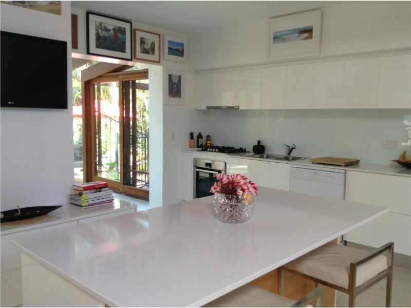 5 Ocean View Crescent, Emerald Beach NSW 2456