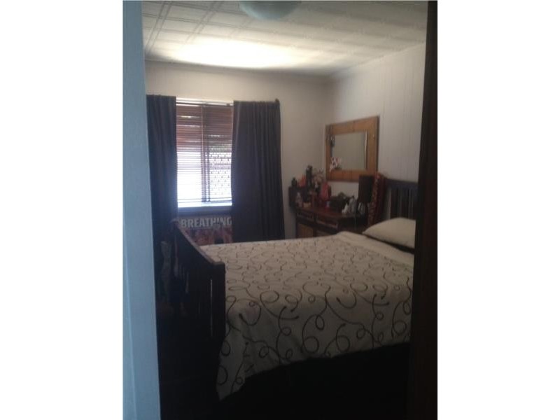 31 Thomson Road, Mount Isa QLD 4825