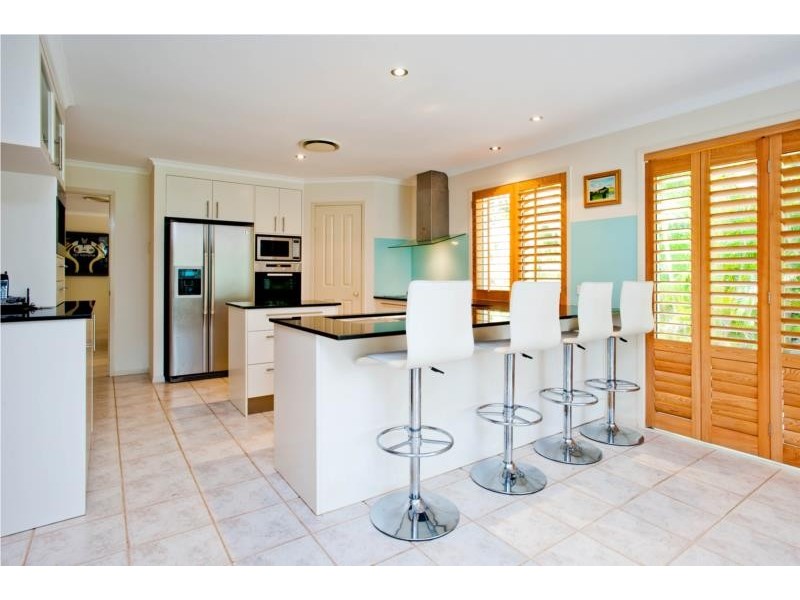 18 Fitzalan Circuit, Arundel QLD 4214