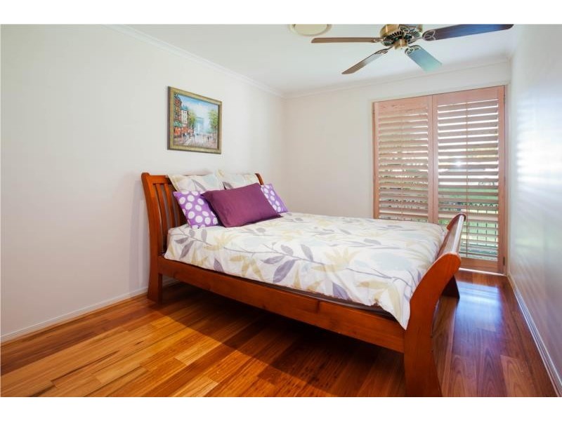 18 Fitzalan Circuit, Arundel QLD 4214