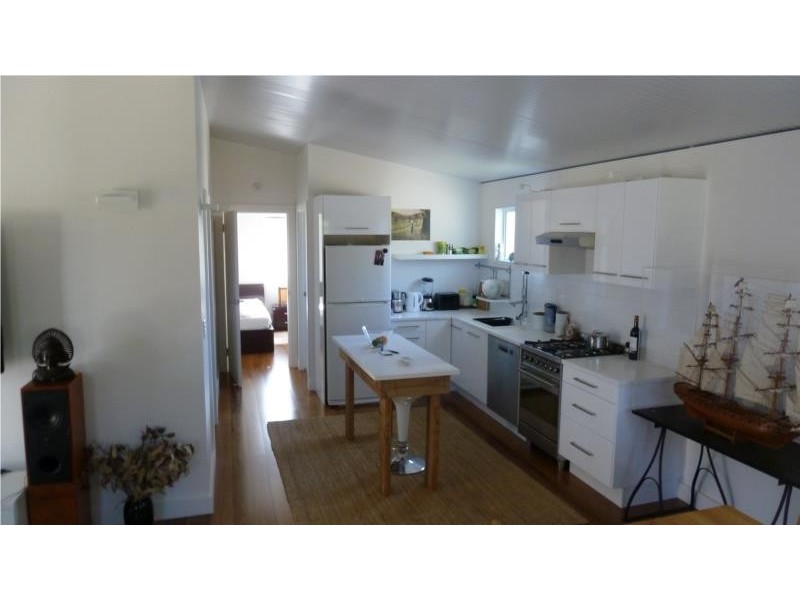 16 Island Parade, North Narrabeen NSW 2101