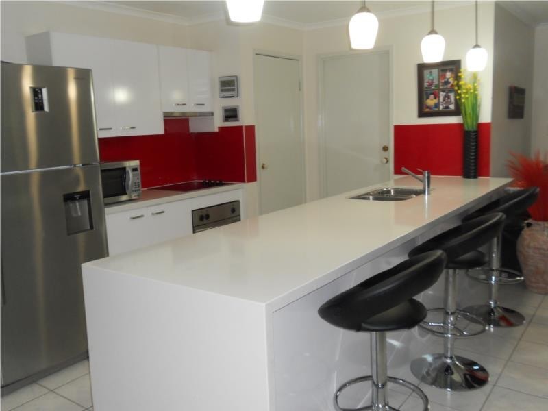 31 Blue Mountain Crescent, Warner QLD 4500