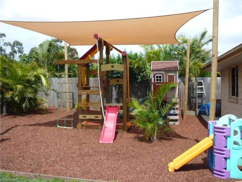 31 Blue Mountain Crescent, Warner QLD 4500