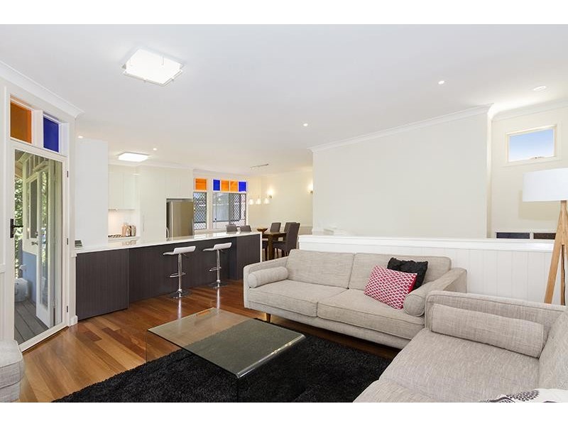 15C Brighton Road, Highgate Hill QLD 4101